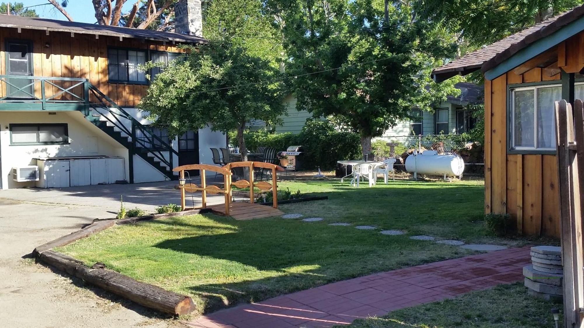 Kern Riverfront Lodge Kernville Exterior foto